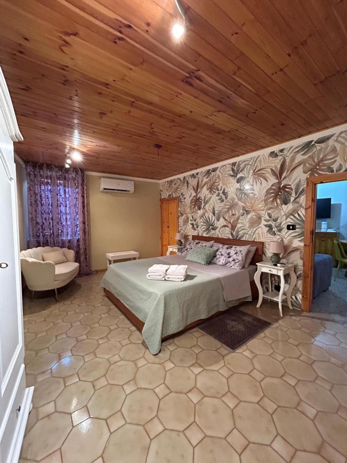 Casa Vacanze Romana 19 Giubileo 2025 Nettuno Buitenkant foto